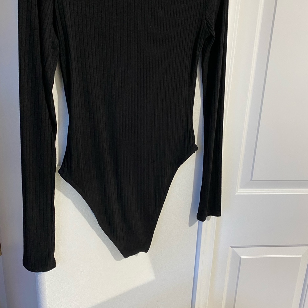 TIMELESS - Black Round Neck Ribbed Classic Basic Bodysuit - Picture 8 of 8